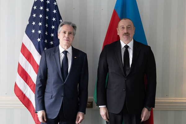​Алиев рассказал Блинкену о начале процесса демаркации границы
