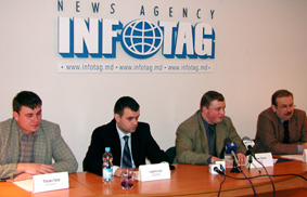 28.01.2004 ANRTI ESTE ACUZATĂ DE DISCRIMINAREA OPERATORILOR DE TELECOMUNICAŢII (CONFERINŢĂ DE PRESĂ LA „INFOTAG”)