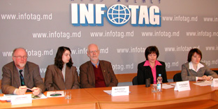 15.02.2005 FEDERAŢIA NAŢIONALĂ „AGROINFORM” A LANSAT UN PROGRAM MENIT SĂ CONTRIBUIE LA DEZVOLTAREA COMUNITĂŢILOR RURALE  (CONFERINŢĂ DE PRESĂ LA AGENŢIA INFOTAG)