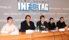 04.03.2005 FOSTM CERE CEC SĂ REVINĂ URGENT ASUPRA PROBLEMEI PARTICIPĂRII STUDENŢILOR LA VOTARE  (CONFERINŢĂ DE PRESĂ LA AGENŢIA INFOTAG)