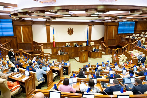 ​  MOLDOVA VA AVEA ACCES LA FONDURI EUROPENE PENTRU IMPLEMENTAREA PROIECTELOR ÎN DOMENIUL OCUPĂRII FORȚEI DE MUNCĂ ȘI INOVAȚIILOR SOCIALE