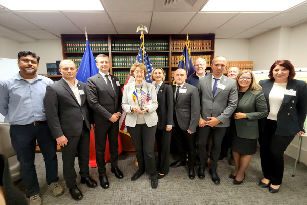 GRUP DE PROCURORI MOLDOVENI INSTRUIȚI LA WASHINGTON ȘI GREENSBORO