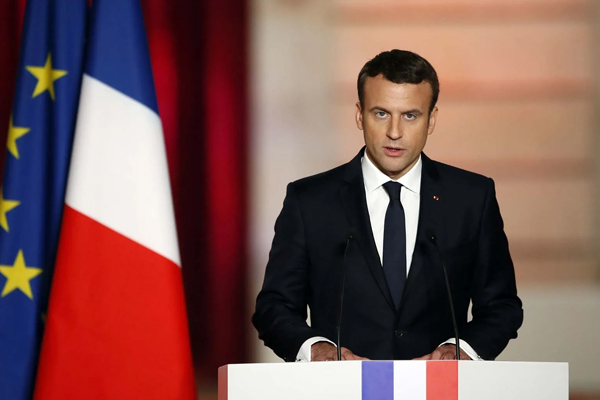 FRENCH PRESIDENT WELCOMES REFERENDUM RESULTS: MOLDOVANS