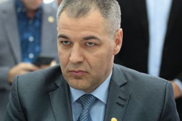 OCTAVIAN TICU BELIEVES THAT HEAD OF MOLDOVAN FOREIGN MINISTRY SHOULD RESIGN AFTER STATEMENTS MADE BY HIS HUNGARIAN COUNTERPART AT JOINT PRESS CONFERENCE