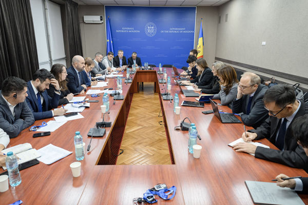 VICE PRIME-MINISTER VLADIMIR BOLEA INFORMED THE IMF MISSION OF THE MINISTRY OF INFRASTRUCTURE PLANS AND PRIORITIES