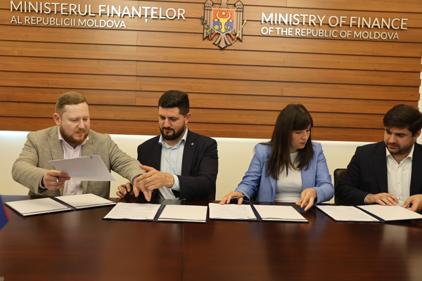 ENERGOCOM WILL RECEIVE LOAN OF UP TO 400 MLN. EUROS TO ENSURE SECURITY OF GAS AND ELECTRICITY SUPPLIES