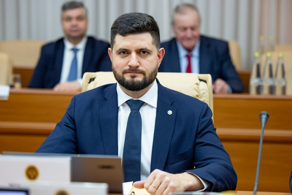 ENERGY MINISTRY IS SEEKING SOLUTIONS TO AVOID A CRISIS IN THE OIL PRODUCT MARKET - DORIN JUNGHIETU