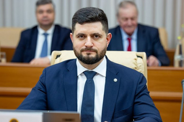 ENERGY MINISTER EXPRESSES CONFIDENCE THAT VULCANESTI-CHISINAU POWER TRANSMISSION LINE WILL BE PUT INTO OPERATION BY YEAR END