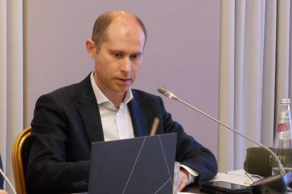 EXPERT: MOLDOVA HAS FREE GAS MARKET ONLY ON PAPER. ONE OF PROBLEMS IS ENERGOCOM