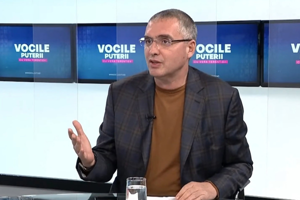 CHAIRMAN OF “OUR PARTY” PROPOSES GOVERNMENT TEMPORARILY CANCEL VAT ON OIL PRODUCTS