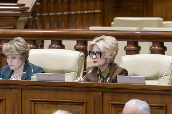 OPPOSITION CALLED FOR MINISTRY OF ENVIRONMENT TO BE HEARD ON ISSUE OF POLLUTION OF DNIESTER RIVER, BUT MAJORITY REFUSED