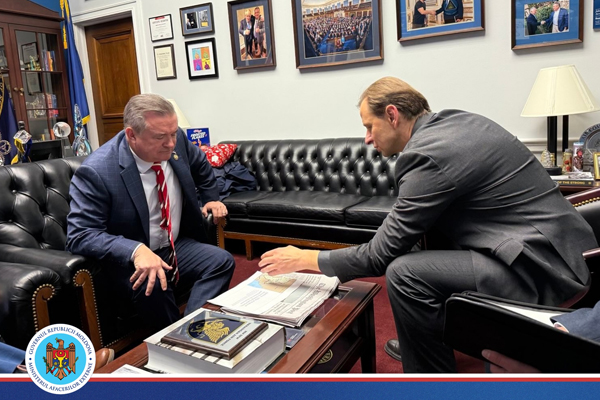 MOLDOVA'S AMBASSADOR TO THE US DISCUSSED DEFENSE AND SECURITY COOPERATION WITH A US CONGRESSMAN