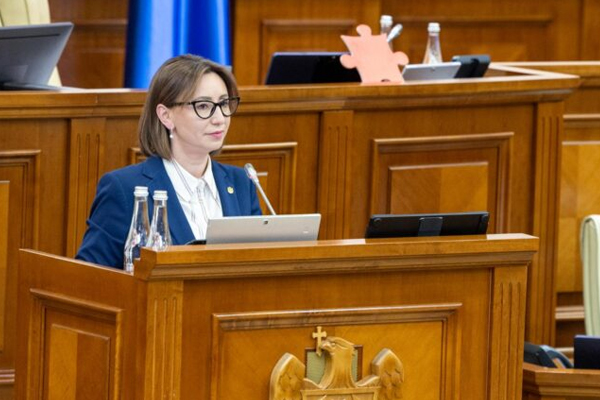 CHILD SUPPORT DEFAULTERS WILL BE PUNISHED MORE SEVERELY: WITH ARREST AND COMMUNITY SERVICE