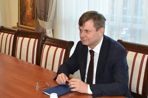 ​EDUCATION AND ENVIRONMENTAL ISSUES WILL BE ON AGENDA OF UPCOMING 1+1 MEETING