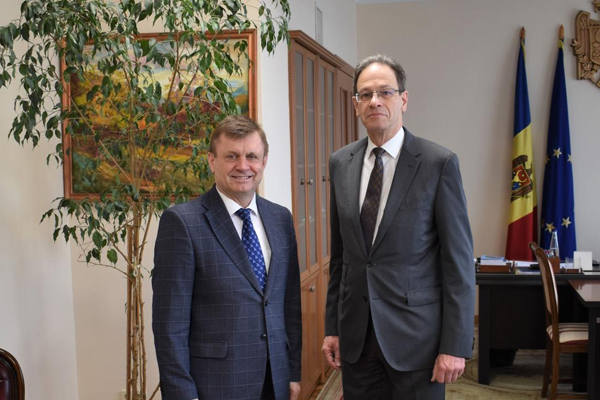 VICE PRIME MINISTER VALERIU CHIVERI DISCUSSED TRANSNISTRIAN SETTLEMENT WITH GERMAN AMBASSADOR