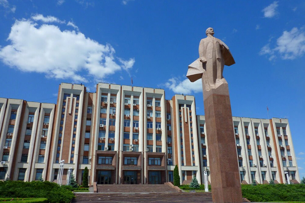 TRANSNISTRIAN LAWMAKERS URGE MOLDOVAN PARLIAMENT TO ABANDON "DESTRUCTIVE MEASURES"