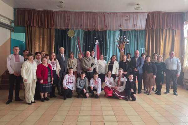 CZECH AMBASSADOR AND HIS WIFE VISITED VILLAGE OF HULUBOAJA TO CELEBRATE SPRING FESTIVAL WITH LOCAL CZECH COMMUNITY