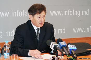 PATRIA-MOLDOVA EXPRESSES NON-CONFIDENCE TO CHAIRMAN 