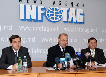 INDEPENDENT CANDIDATES CALLING ON ELECTION CONTESTERS TO SIGNING A PACT FOR MOLDOVA   