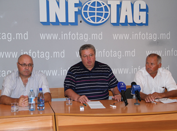 EX-DIRECTOR OF AVICOLA-NORD ASKS AUTHORITIES TO HELP SOLVE ENTERPRISE PROBLEMS