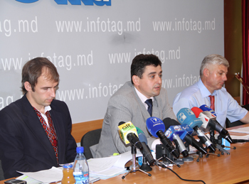 MERCHANT OUTPOST COMPANY WILL STRIVE FOR LEGAL RIGHT TO HOLD 28% OF MOLDOVA AGROINDBANK STOCKS